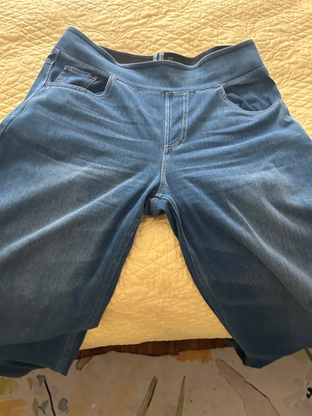 Women’s Halara Blue Stretch Denim Jeans. Size Medium